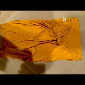 Athleta tie back essential tank small